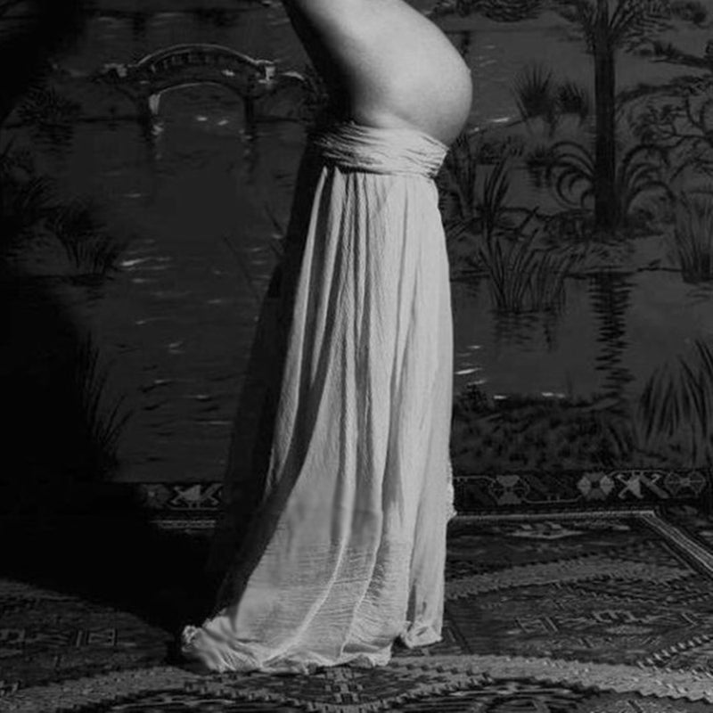 4 Perfect Looks for Your Maternity Photo Shoot